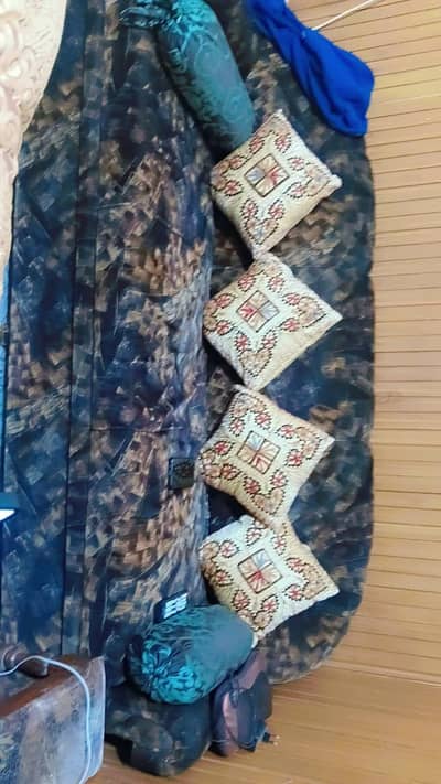 Used sofa in good xondition