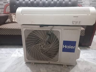 Fully Useable AC – Good Condition