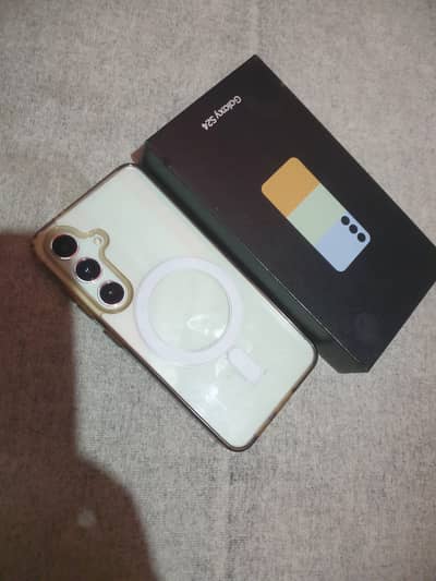 S24 5G Special Edition International Warranty. Jade Green. E-Sim Time.