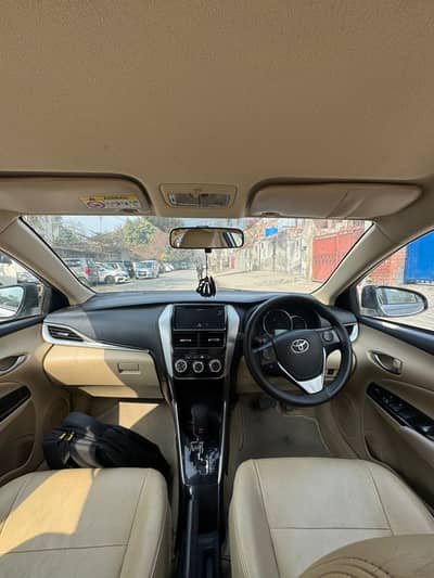 Toyota Yaris ATIV 2022