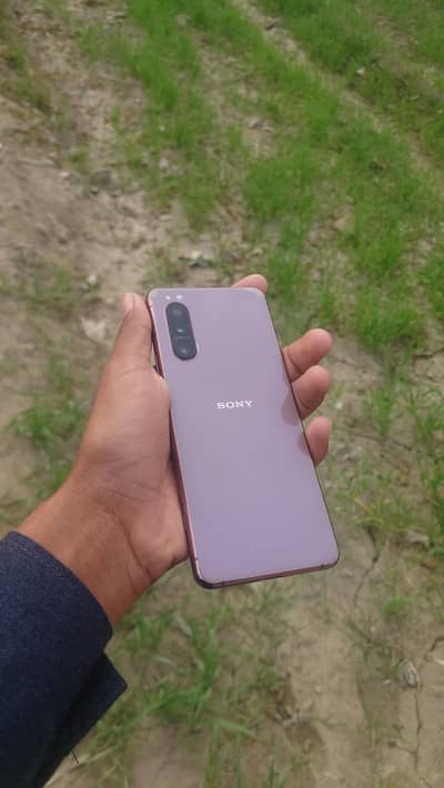 Sony Xperia 5 – Compact Power, Premium Performance