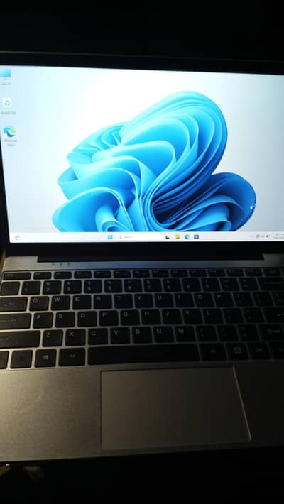 Lenovo 14.1 2026 box pack