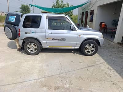 Pajero mini 660 cc