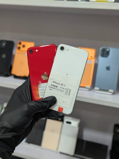 iPhone SE 2020 64Gb Waterpack  90+battery health 10/10