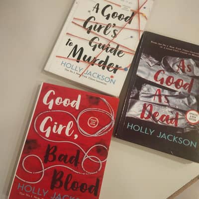 A good girl guide to murder (3 novels)