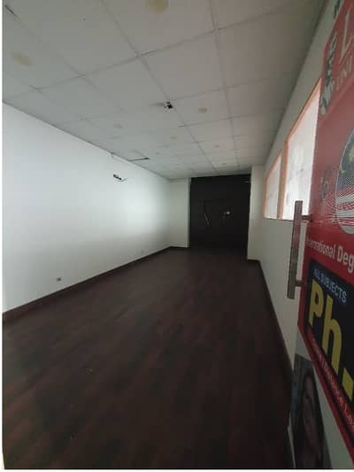 Sami Furnished Area 1650 Sqft Available For Rent Corporate Office in Main Boulevard Gulberg 3 Near Liberty Chowk Lahore