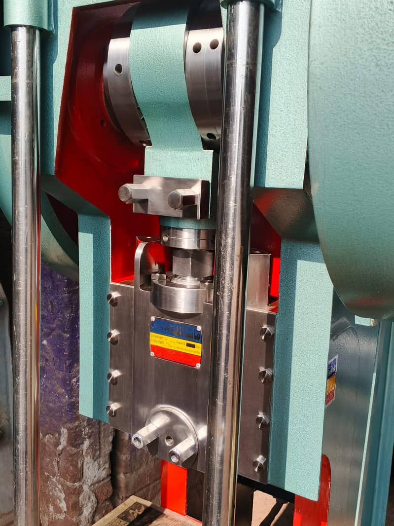 40 ٹن پریس م 5