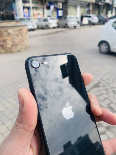 Apple IPhone SE 2020 (Sim Time)