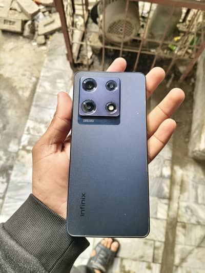 Infinix Note 30 Pro