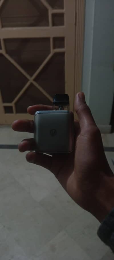 vaperasoo xros 4 nano with box and 2 coils