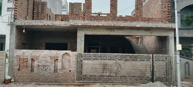 10 marla 1.5 story structure for sale