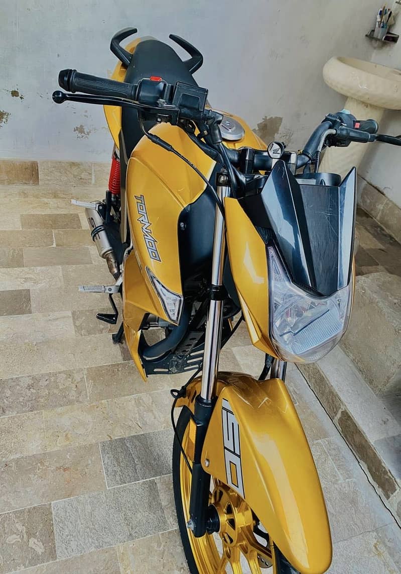 Unique tornado 150cc 2