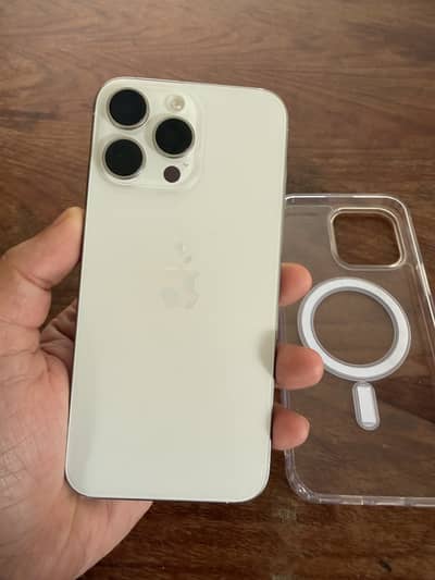 Apple iPhone 15 Pro Max