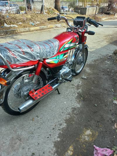 Honda CD70 2022  [ 0306.6655410 ]