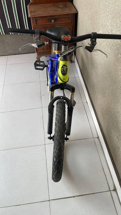 I am selling my new kid bicycle 10by 8