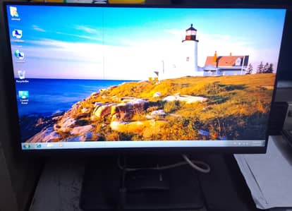Dell 22 inch boderless led for sell