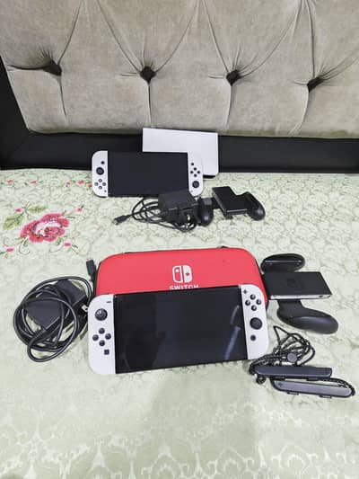 Nintendo Switch OLED "7" , 2 Nintendo Console Available