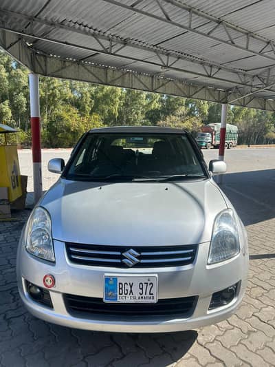 Suzuki siwft DLX 2013