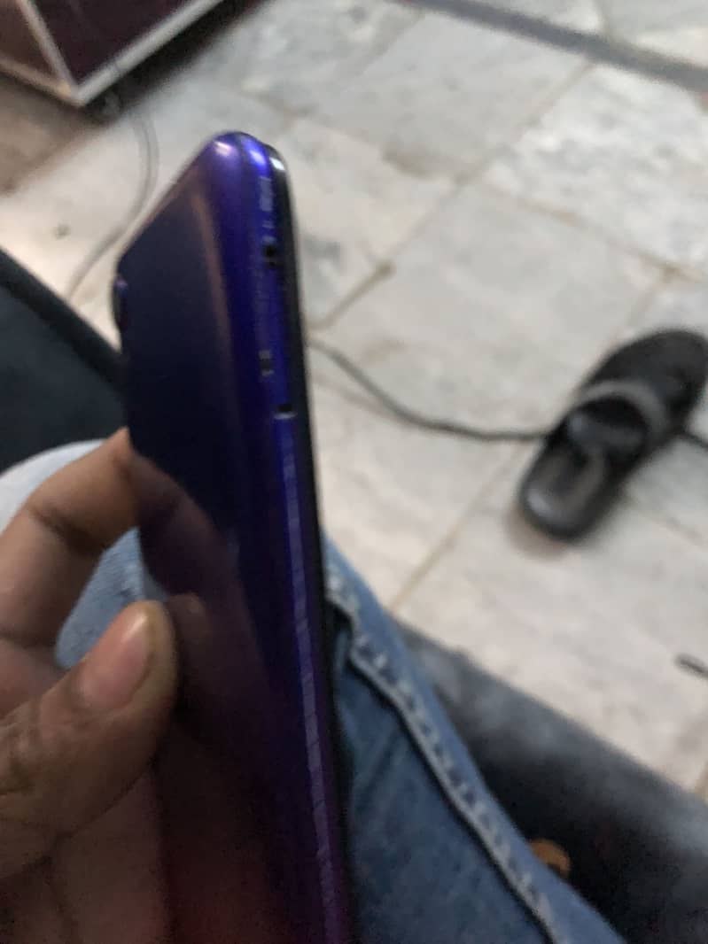 Volume down button, not working front camera 2