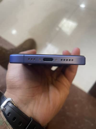 IPHONE 16 with BOX 128GB only Serious Buyers