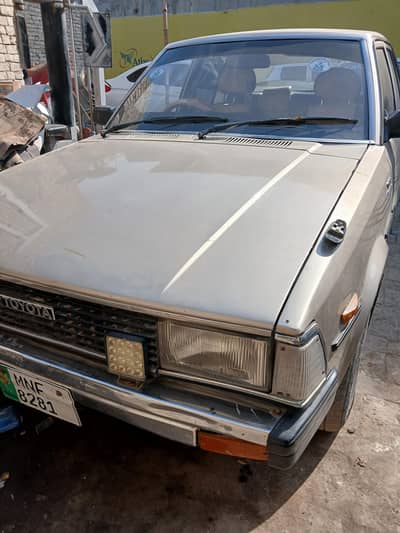 Toyota Corolla 1982 Standerd