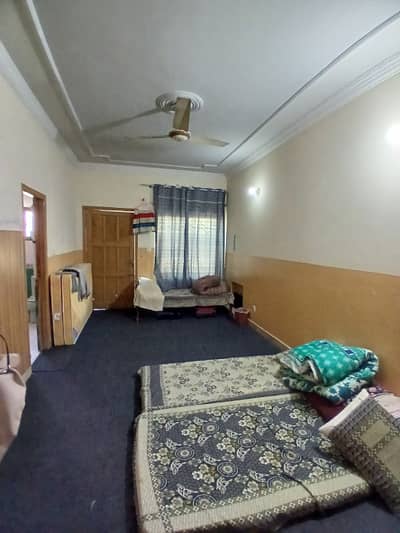 G11 6 Marla Upper Portion For rent Prime location