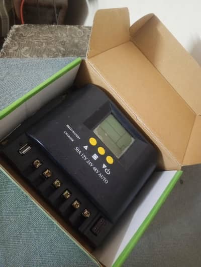 pwm 50 amp Soler controller