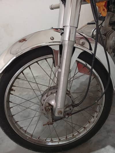 United 70cc 2021 model