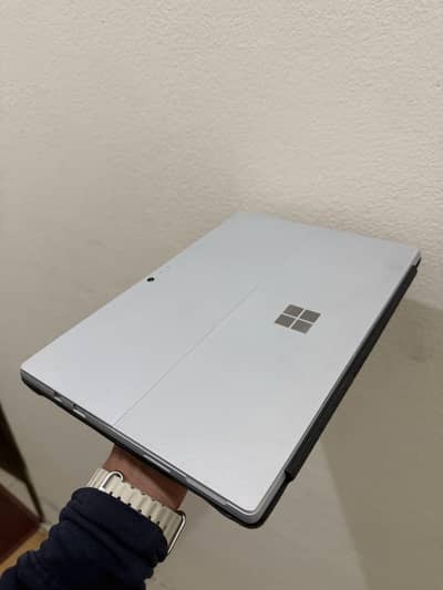 Microsoft Surface Pro 5