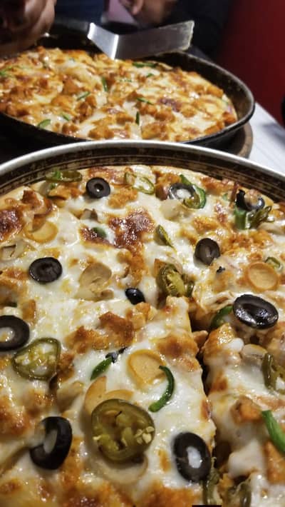 Require helper and rider for Pizza burger shop 03215668634