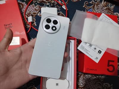 OnePlus ace 5 12+12/256gb complete box