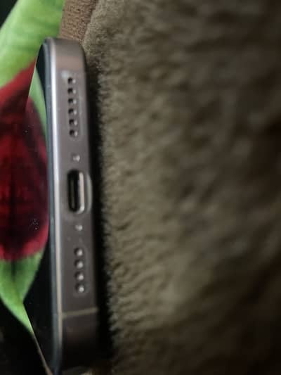 Iphone 16 pro max 256gb desert clr