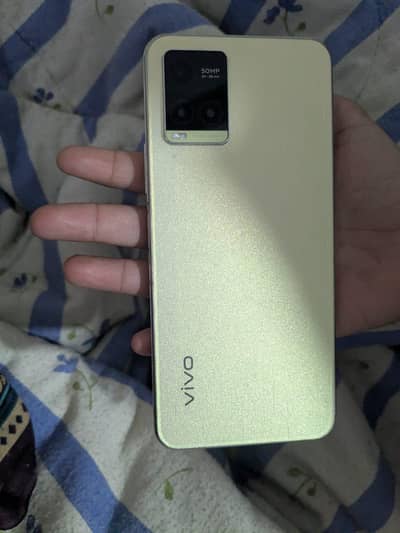 Vivo Y33T 8 128 Starry Gold With box and accessories