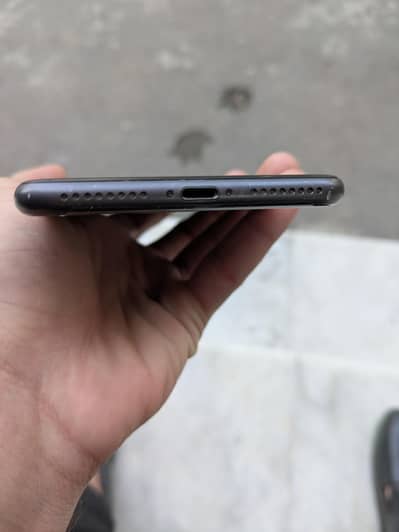 IPHONE 8 PLUS Non pta 10/10 condition. 64GB with cable