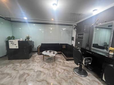 Running Beauty Saloon and Spa in Bahria Town