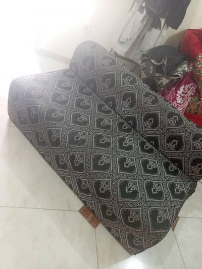sofa combed urgent sale with good condition neat and clean