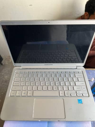 Samsung Core i7 8th Generation Laptop For Sale