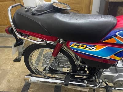 Cd 70 2026 model.   03008045137