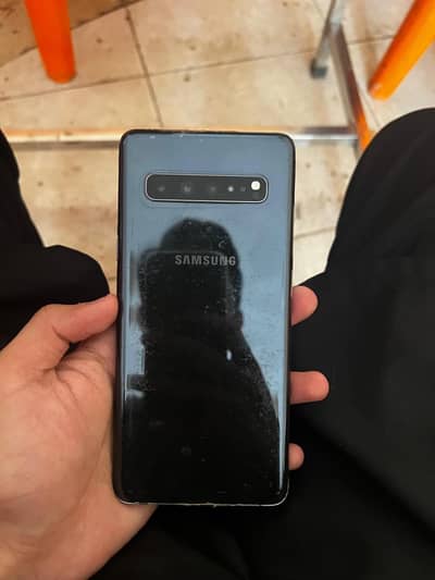 Samsung Galaxy S10 5G 8GB/256GB | PTA Approved | 8/10