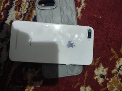 iPhone 8 plus (64)GB
