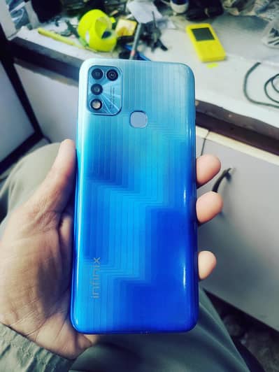 Infinix hot 11 play 4/64 official pta