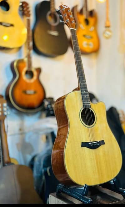  41 Inches TYLOR Acoustic Guitar  Brand New Box Pack Guitar