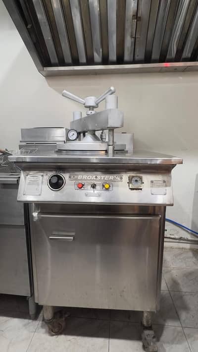 Commercial Pressure Fryer
