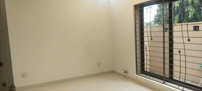 5 MARLA UPPER PORTION WITH SOLER FOR RENT IN AA BLOCK BAHRIA TOWN LAHORE