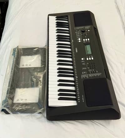 YAMAHA PSR-E373