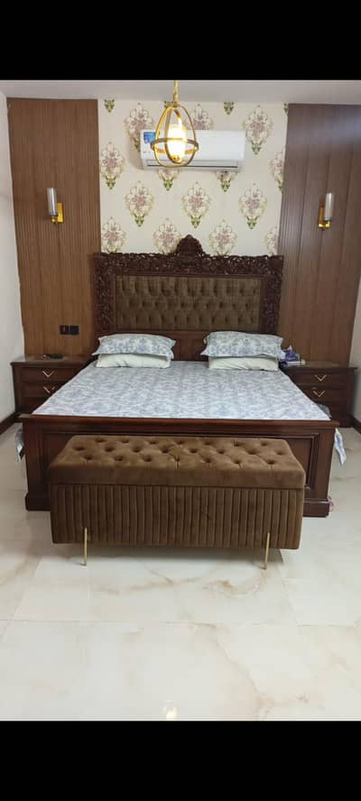 original sheesham wood solid furniture in totally new condition