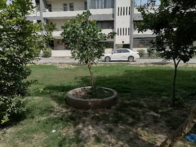 10 Marla Flat For rent In Askari 5