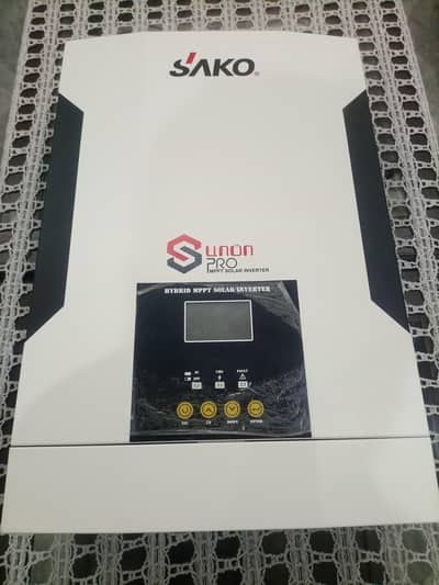 Sako 5.5kw hybrid solar inverter