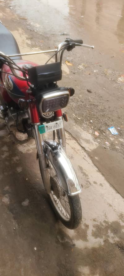 03329051249 bike full ok ha koi km ni ha har chize ok ha finel 42000