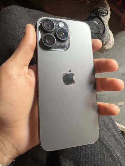 iPhone 15pro max 256gb